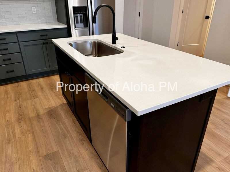 366 E Presidio Ln - Photo 7 of 23