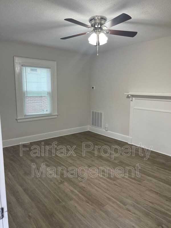 1212 N Miami Blvd - Photo 4 of 24