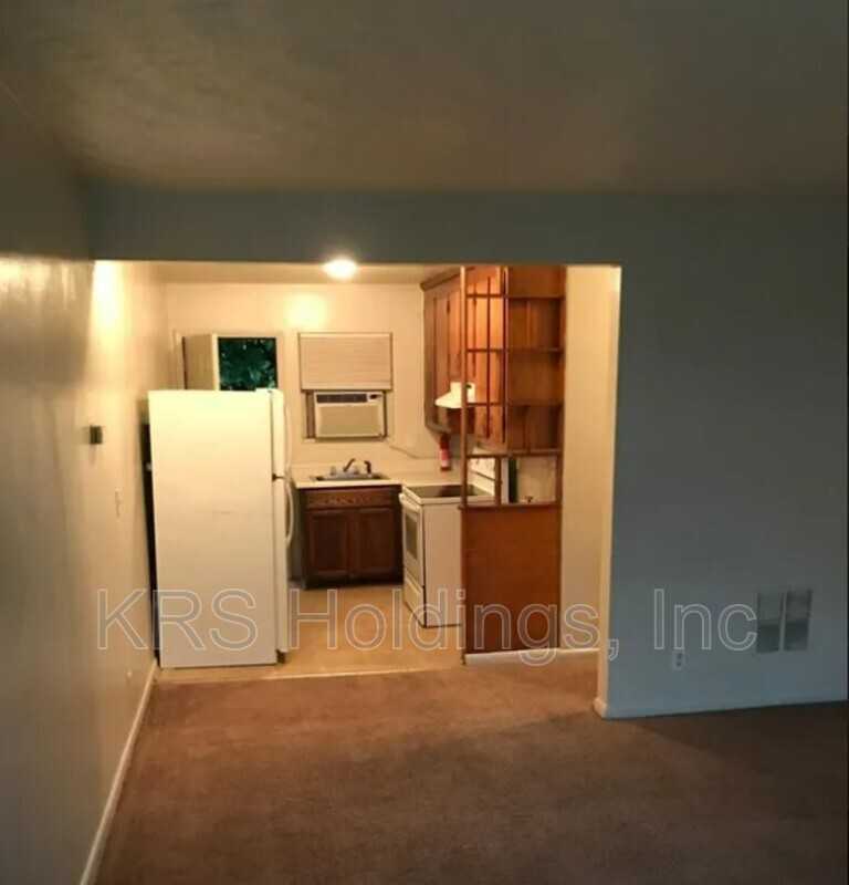 3812 Atterbury St - Photo 2 of 8