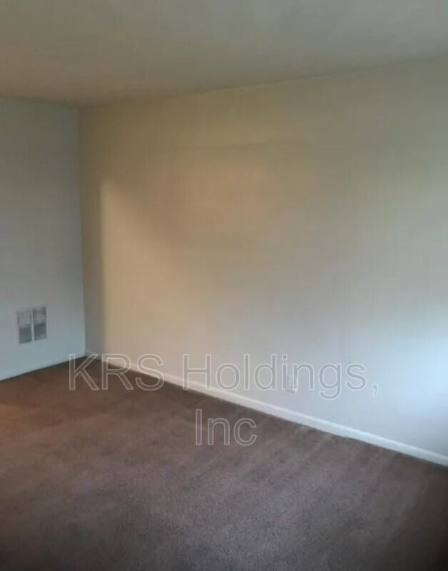 3812 Atterbury St - Photo 6 of 8