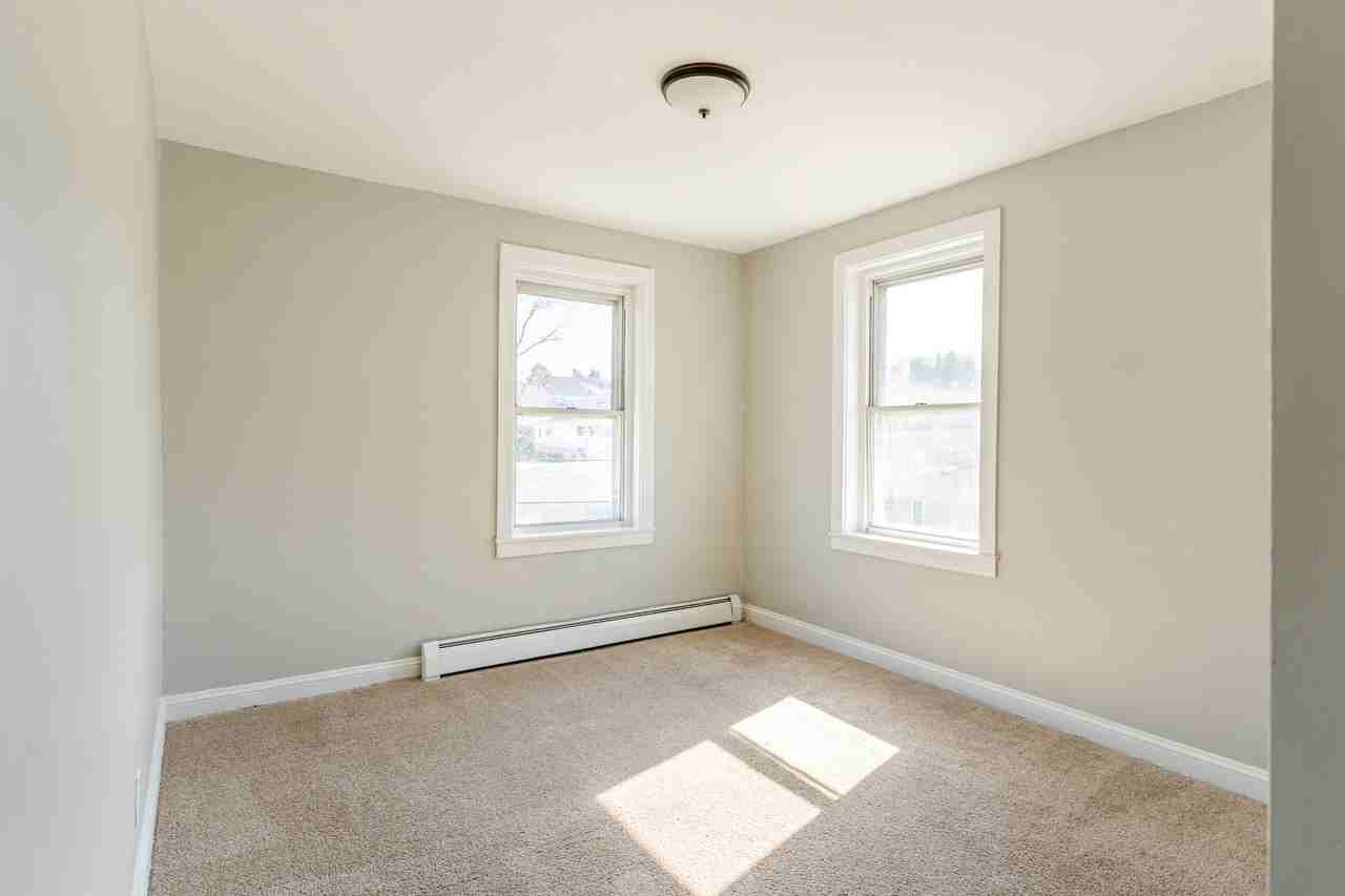 Court Commons - Photo 6 of 9