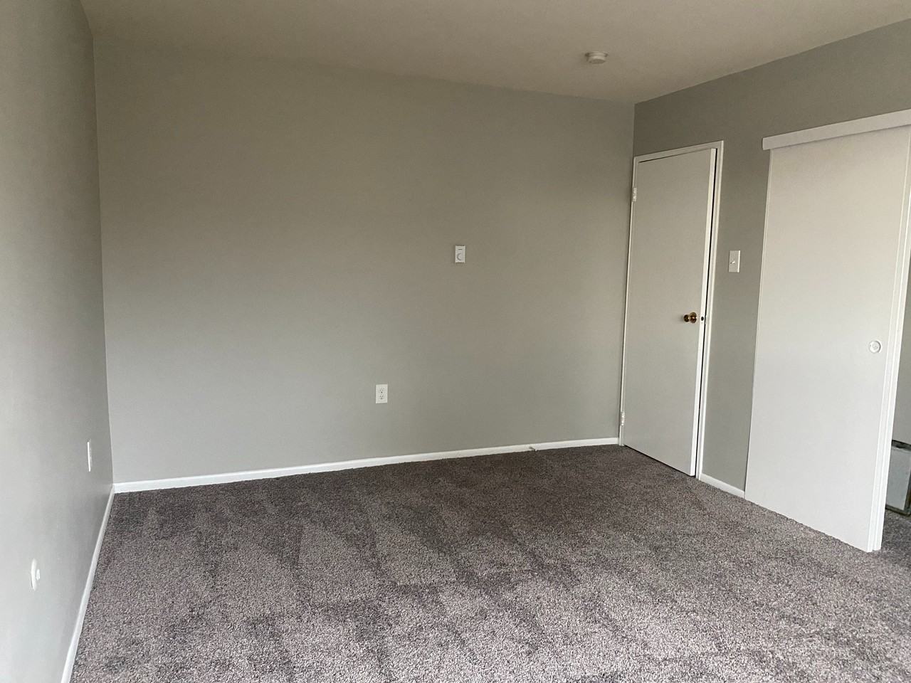 The Cloverleaf Apartments 3541 Ridgeway St 3571, Laureldale, PA