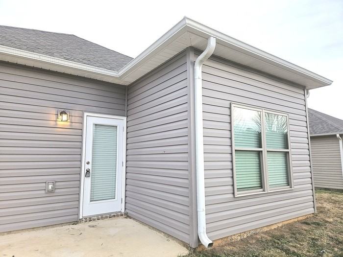 40 Cole Ln - Photo 3 of 28