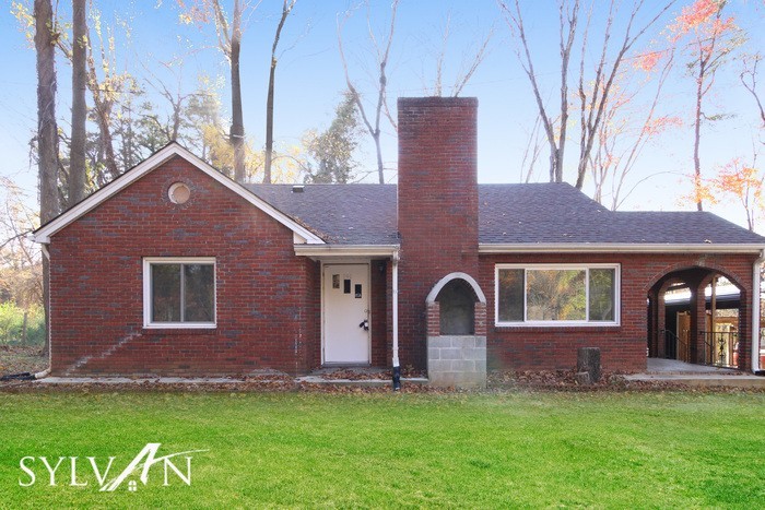 240 Styers Rd - Photo 2 of 16