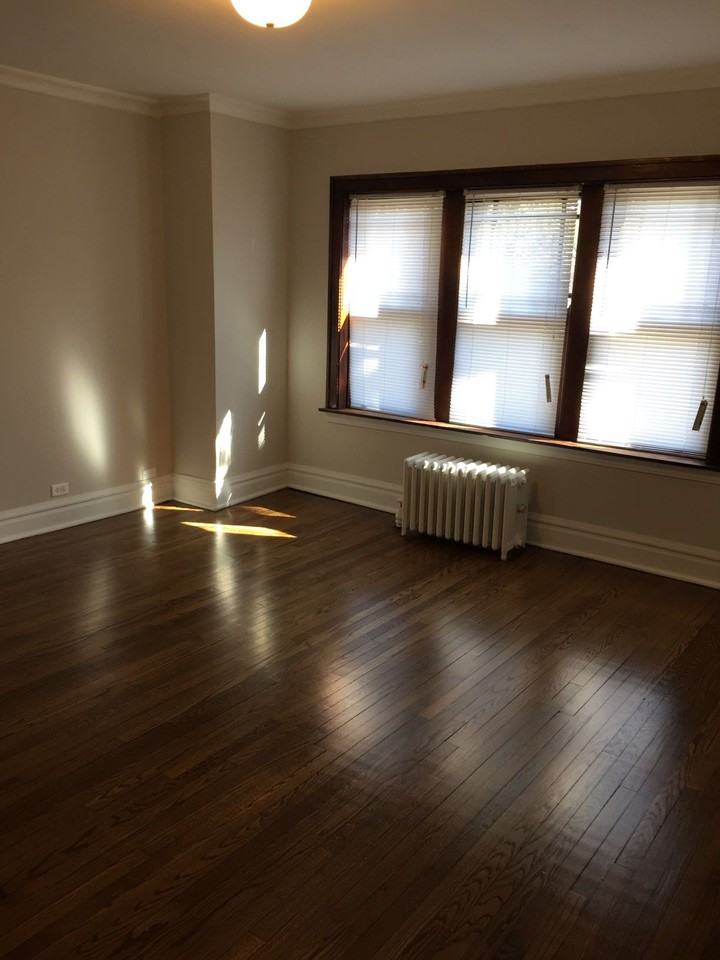 1850 S Clarence2S #2S - Photo 2 of 11