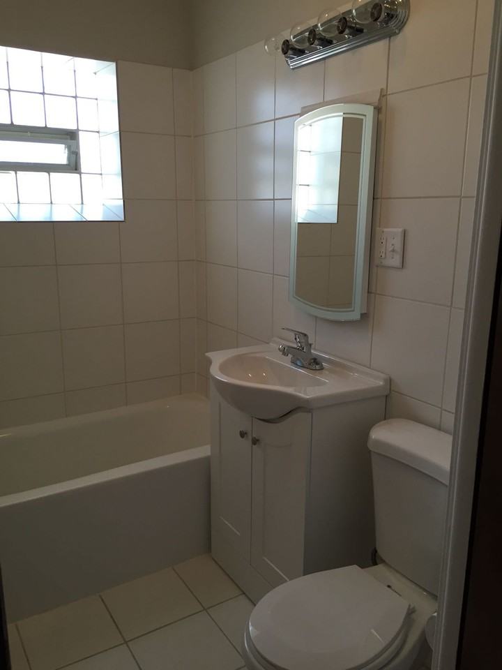 1850 S Clarence2S #2S - Photo 3 of 11