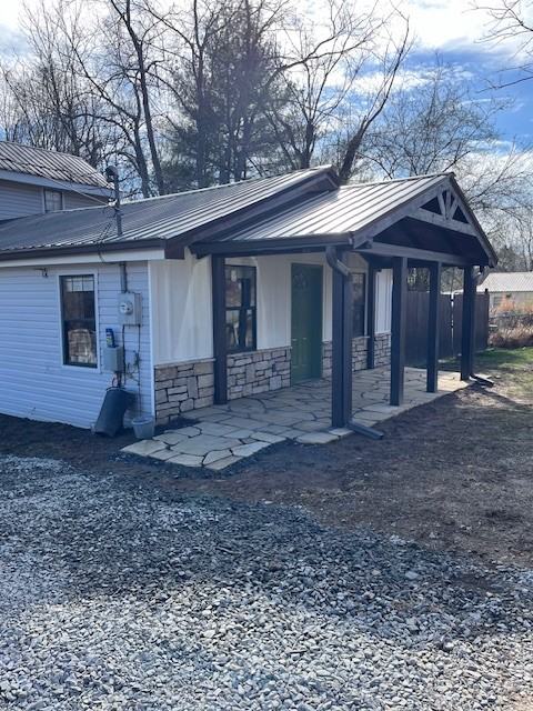 636 Ada St #NA - Photo 2 of 12