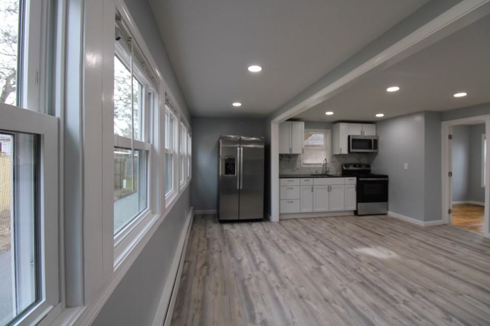 21 Arnold St #1 - Photo 2 of 11