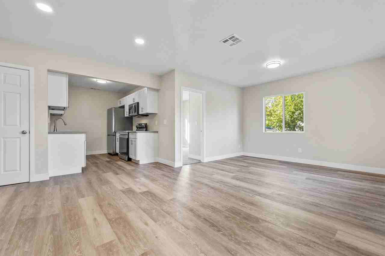 4204 51st St #A - Photo 2 of 29