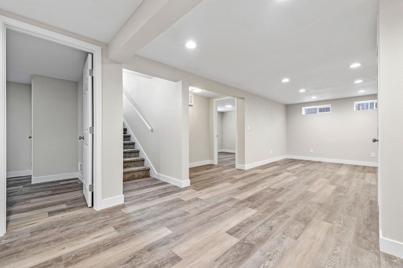 4204 51st St #B - Photo 3 of 21