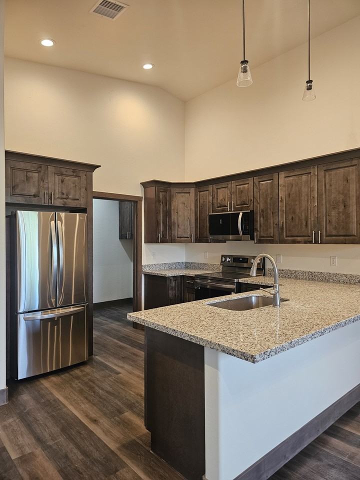 2840 West Villa Loop - 1 #1 - Photo 2 of 9