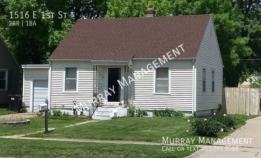 1516 E 1st St - Photo 2 of 2