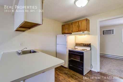 1933 West Alexis Road #248 - Photo 5 of 8