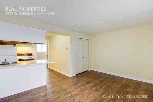 1933 West Alexis Road #248 - Photo 6 of 8