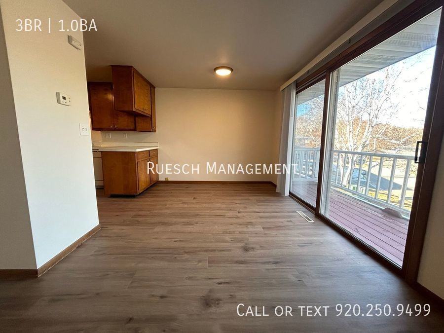 3032 Albert Dr - Photo 2 of 26