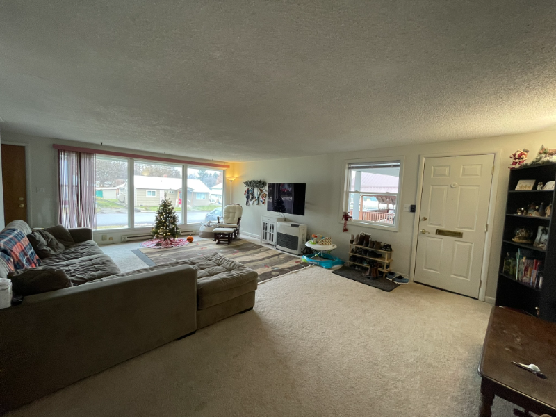 1117 Main Ave - Photo 2 of 21