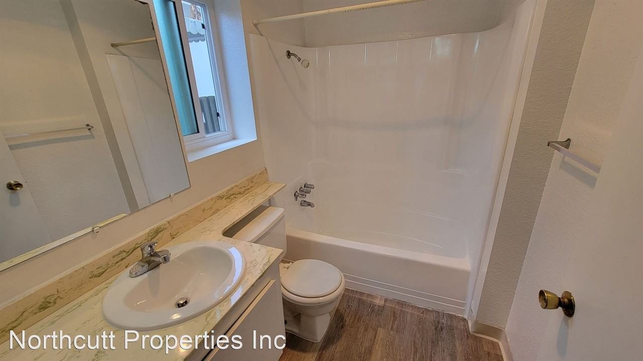 4380 Van Dyke Ave. - Photo 2 of 13