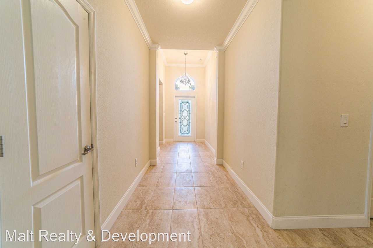 2778 2778 Via Piazza Loop - 2778 Via Piazza Loop - Photo 2 of 26
