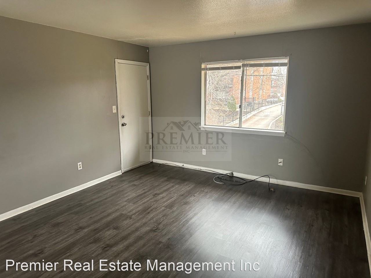 8038 Campbell - Photo 3 of 18