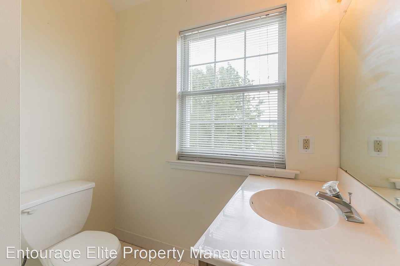 523 Bullock St - Photo 3 of 29