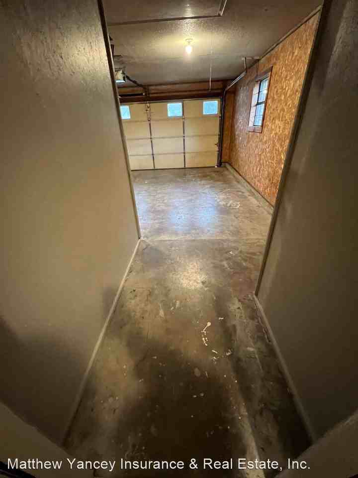 1012 Fir Dr - Photo 3 of 23