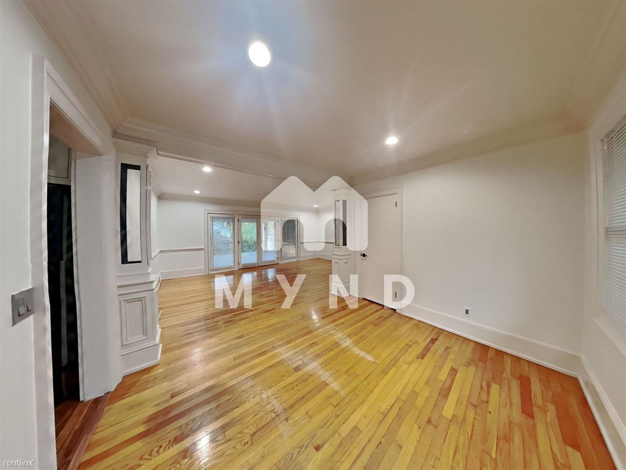 1205 Briar Hills Dr Ne - Photo 2 of 22