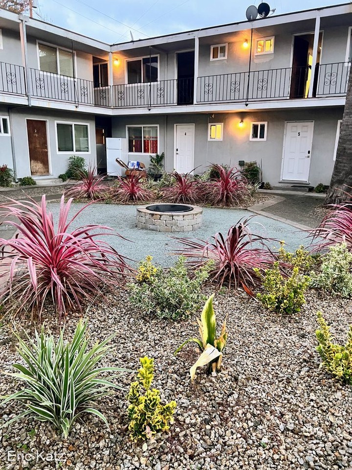 405 S. 7th Street - Photo 2 of 20