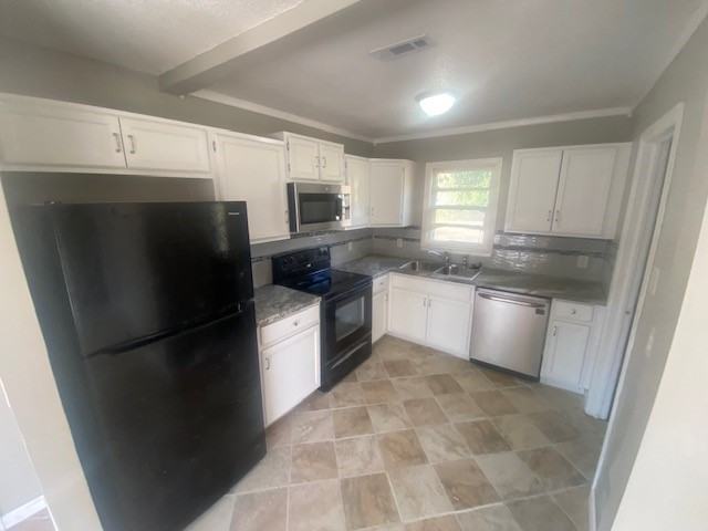 614 W Blake St - Photo 3 of 14