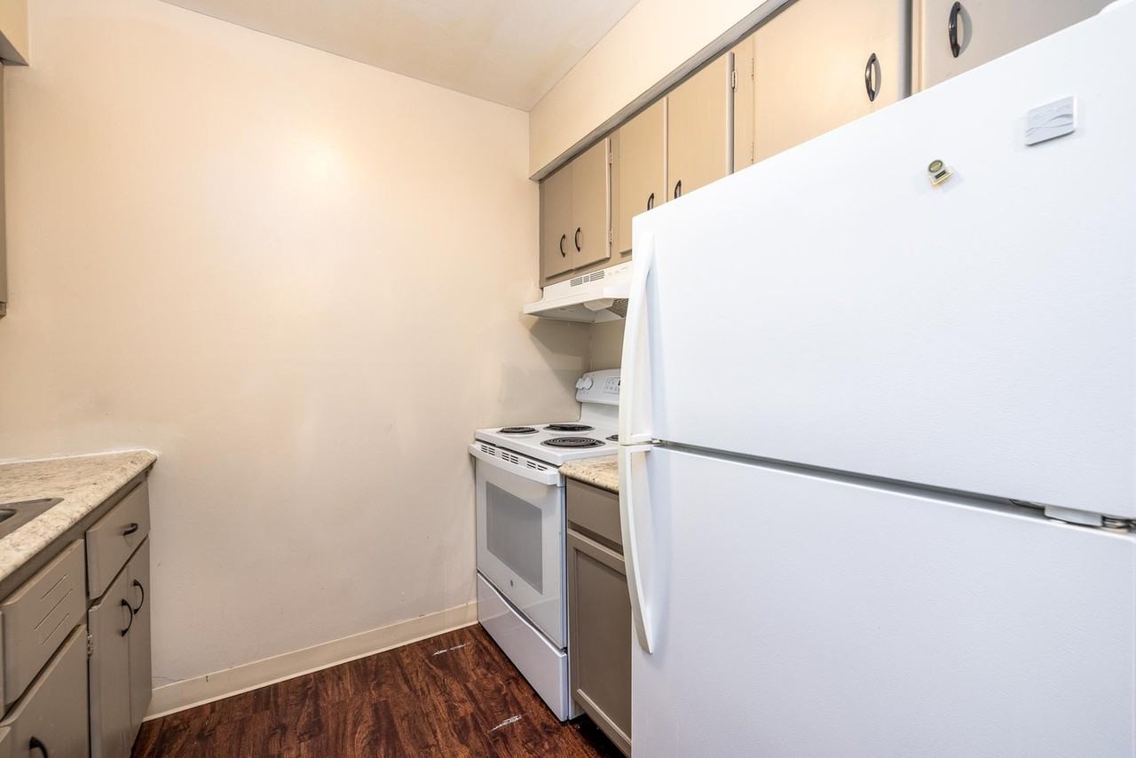 Westwood Apartments - Photo 3 of 31