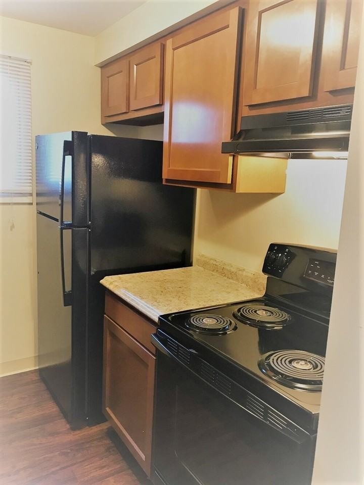 Embassy Apartments & Townhomes 4 Embassy Sq, Tonawanda, NY 14150 Zumper