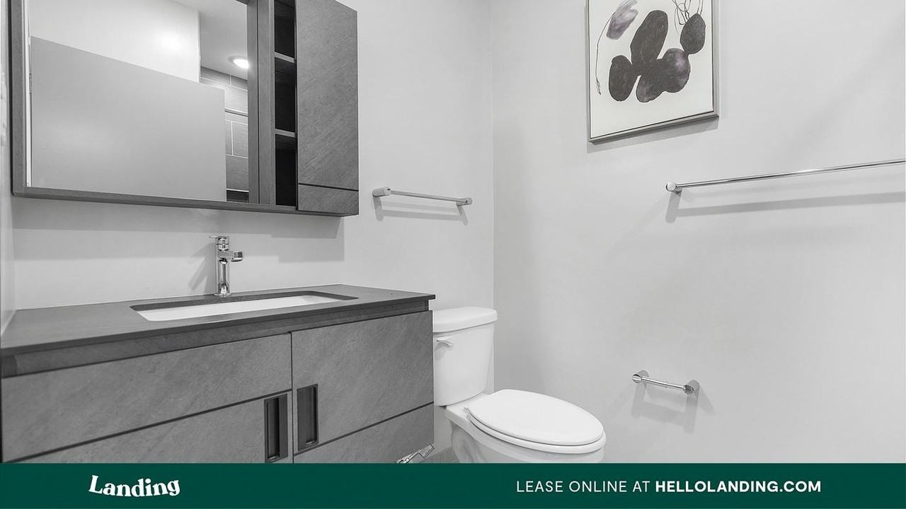 4419 Ludlow St - Photo 6 of 47