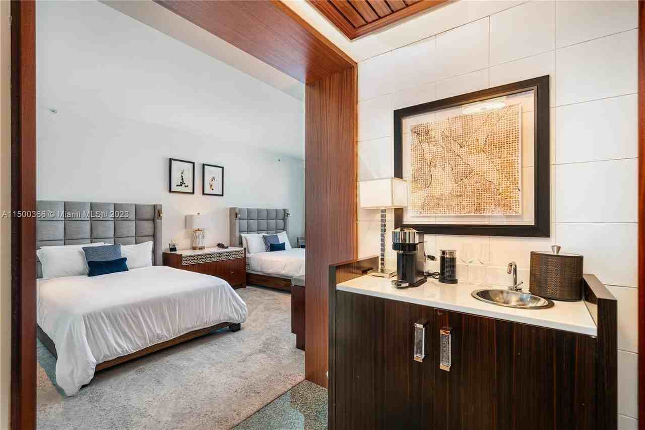 10295 Collins Ave #1216 - Photo 2 of 10