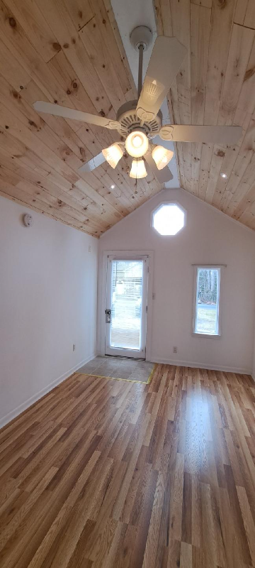 1004 2nd Ave - Photo 3 of 11