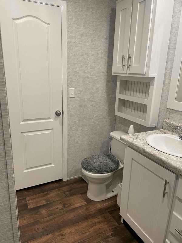 1386 Philpot Rd - Photo 3 of 15