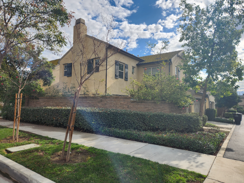 3076 S Edenglen Ave - Photo 2 of 3