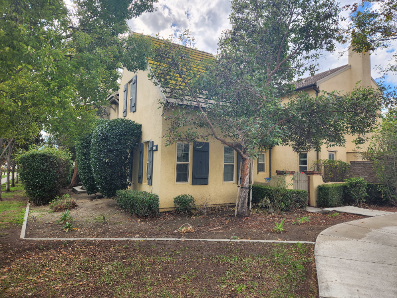 3076 S Edenglen Ave - Photo 3 of 3