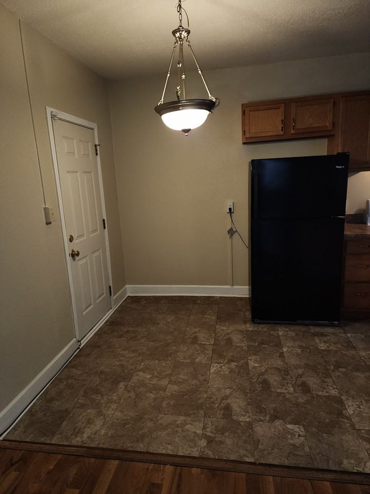 4961 Rosalie St #10 - Photo 3 of 28