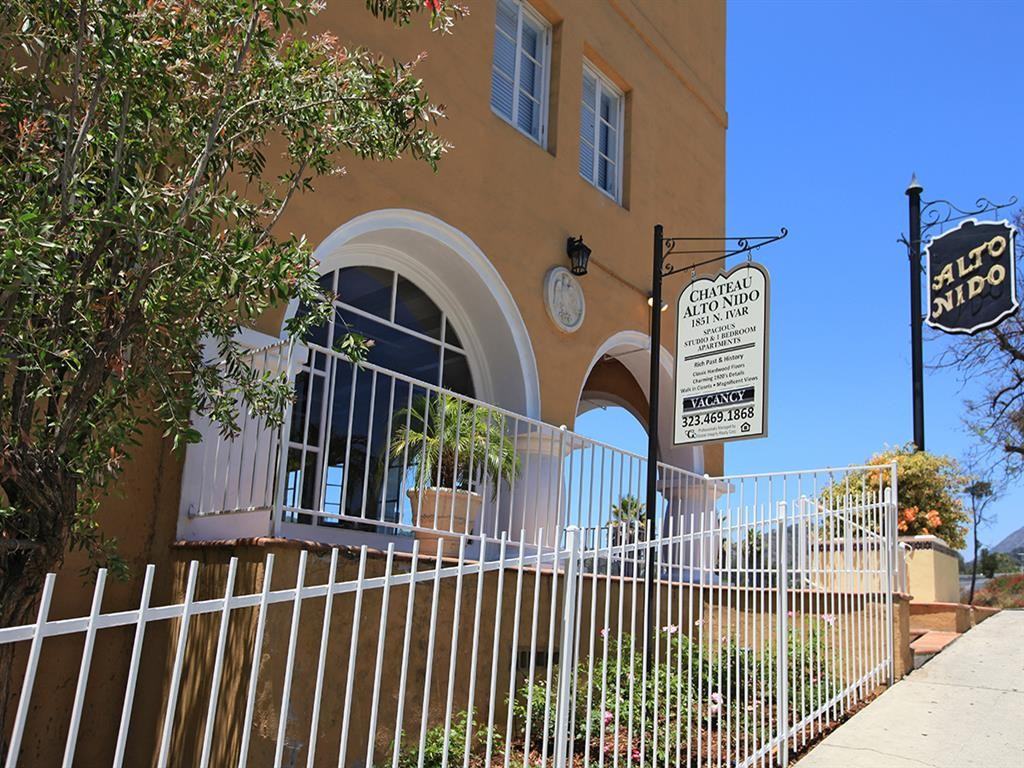 Chateau Alto Nido Apartments - Photo 4 of 35