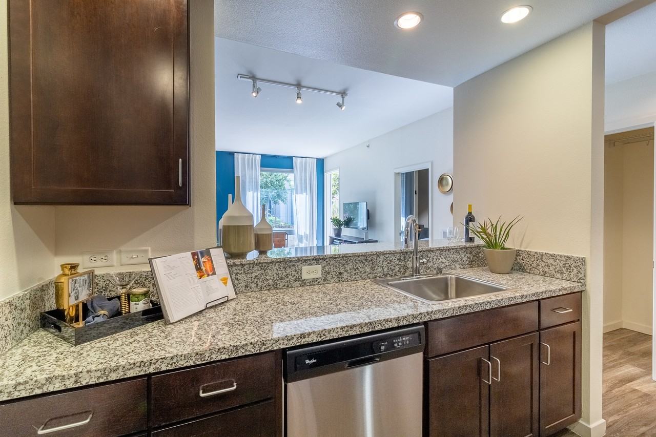 Strata at Mission Bay Apartments - Photo 7 of 48