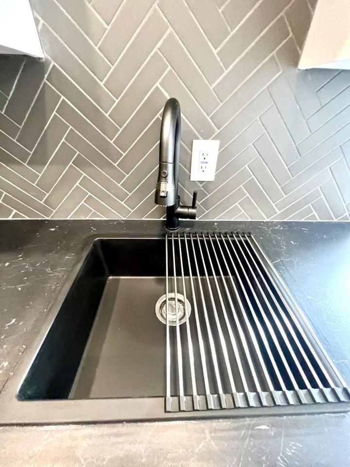 7474 E Plumosa Ln - Photo 2 of 29