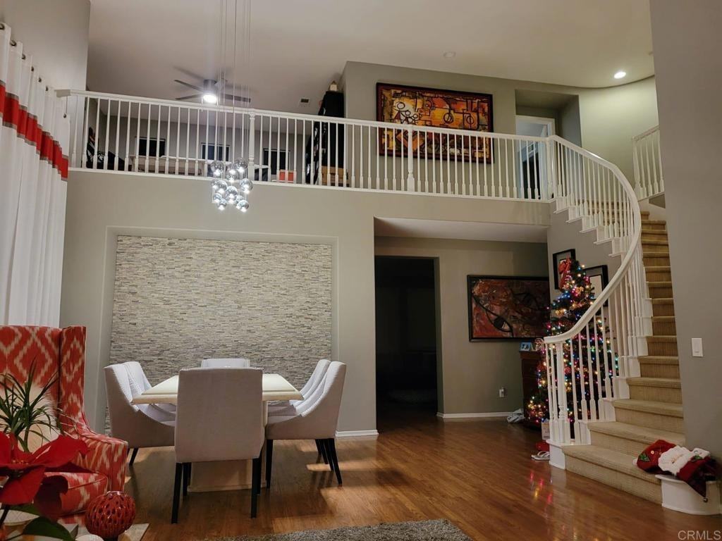 796 Creekside Pl - Photo 3 of 18