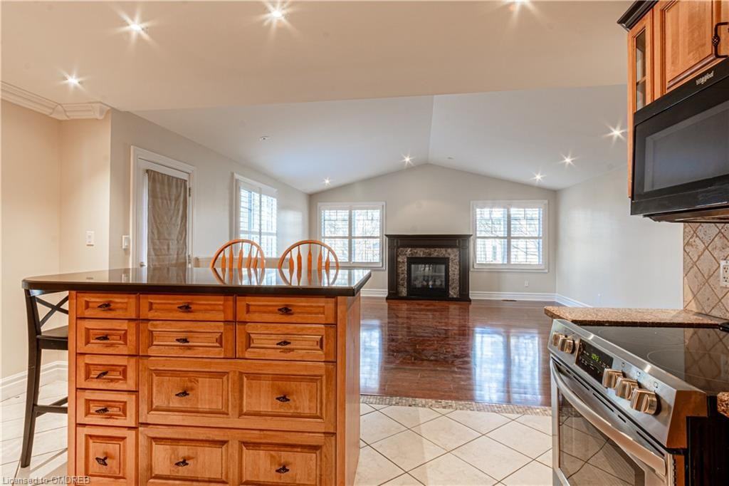 3225 Spruce Avenue - Photo 2 of 5