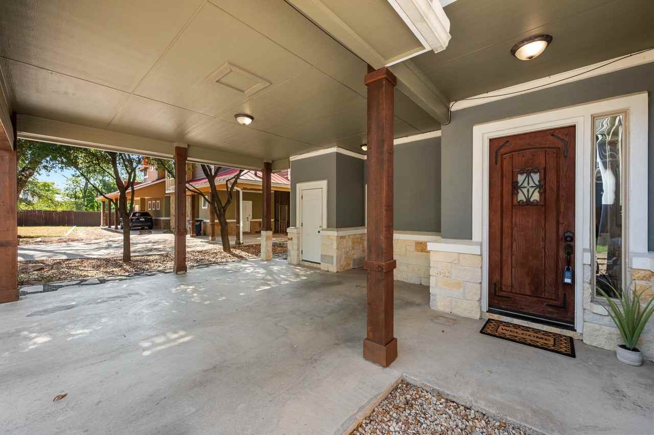 1009 Taulbee Ln #G - Photo 2 of 41