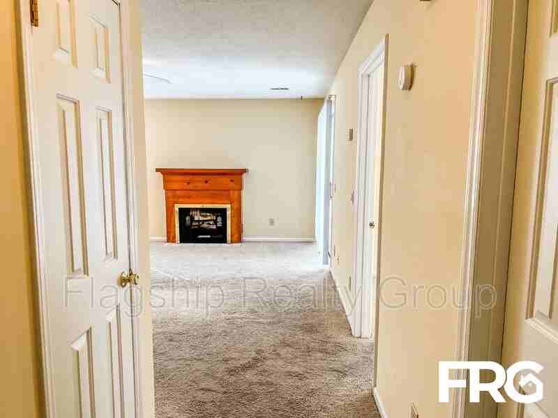 141 W Victoria Ct #B - Photo 2 of 20