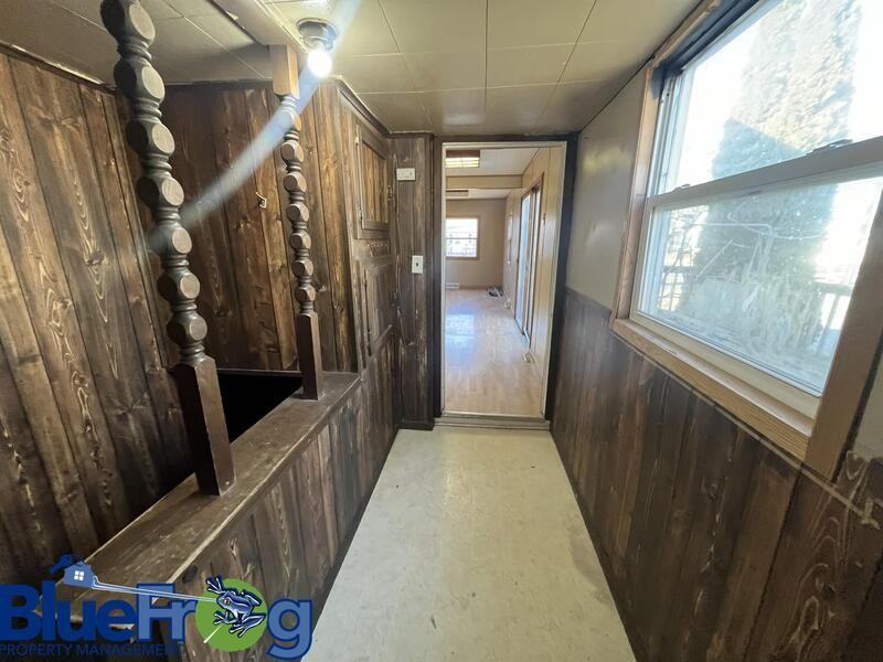 1131 S Greenwood Ave - Photo 4 of 16