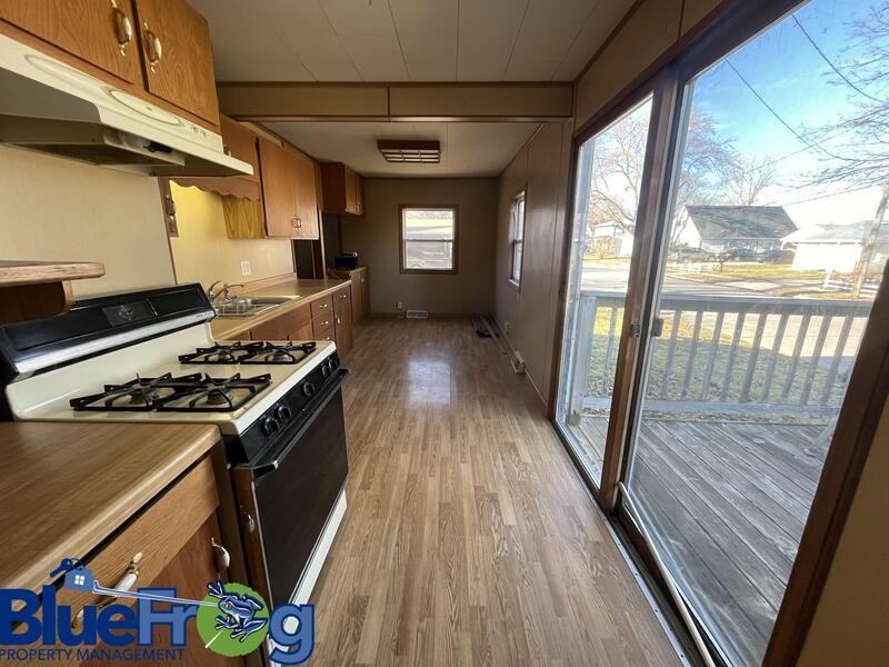 1131 S Greenwood Ave - Photo 7 of 16