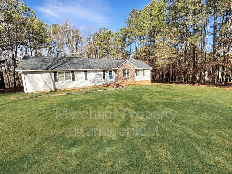 113 Shenandoah Rd - Photo 3 of 45