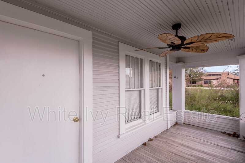 200 W Caroline St #A - Photo 3 of 31