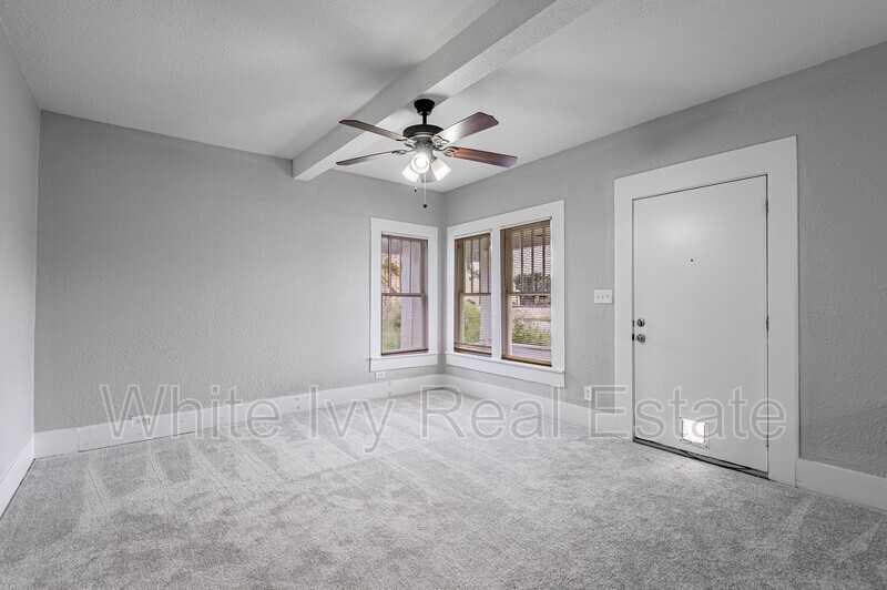 200 W Caroline St #A - Photo 7 of 31
