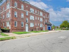 featured image of 2811 Colonial Avenue #A4